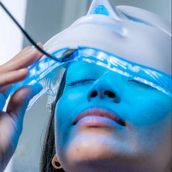 Professional LED Light Therapy Mask | Rejuvenate, Firm & Glow